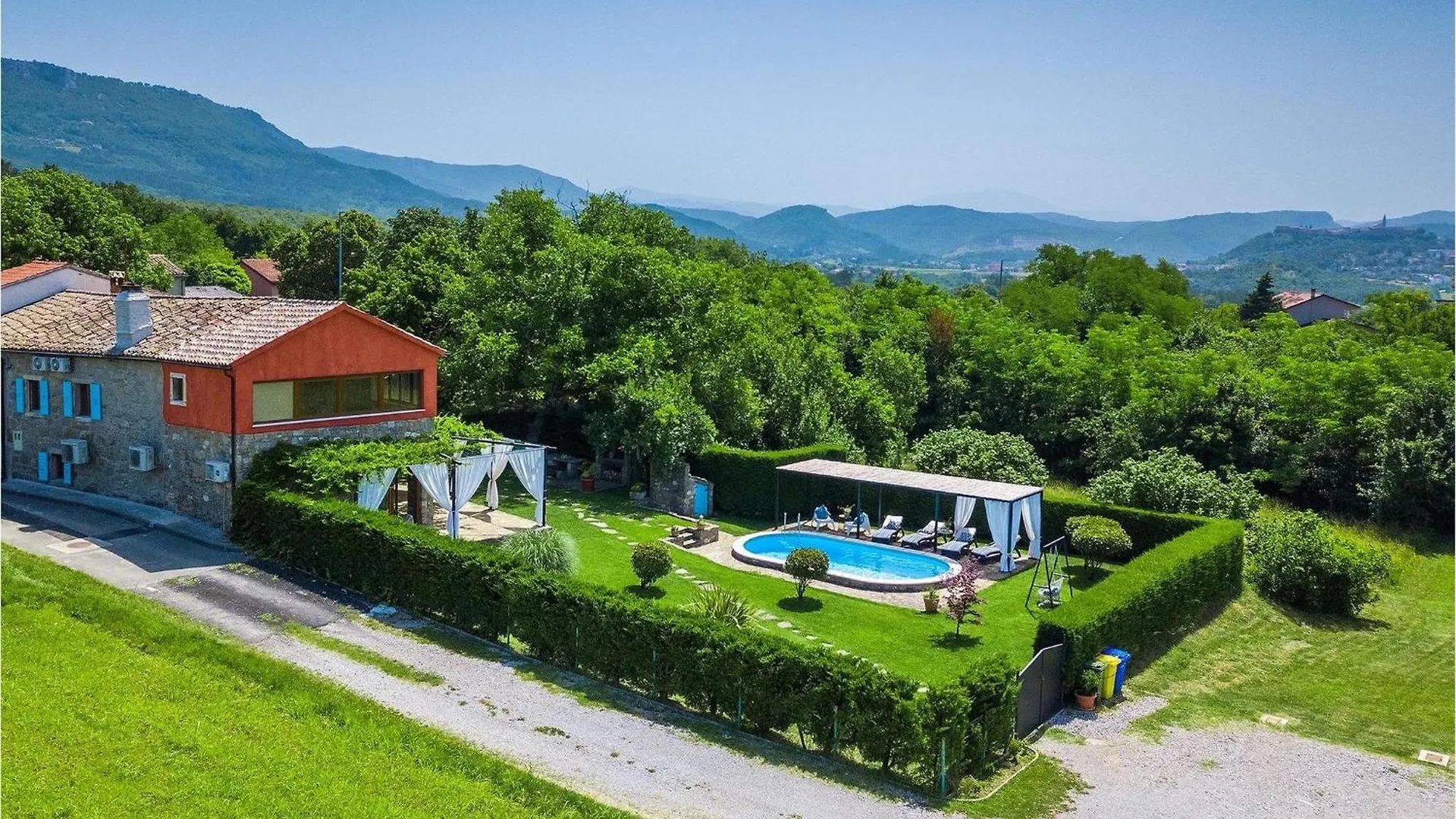 Holiday home Villa Romano Buzet