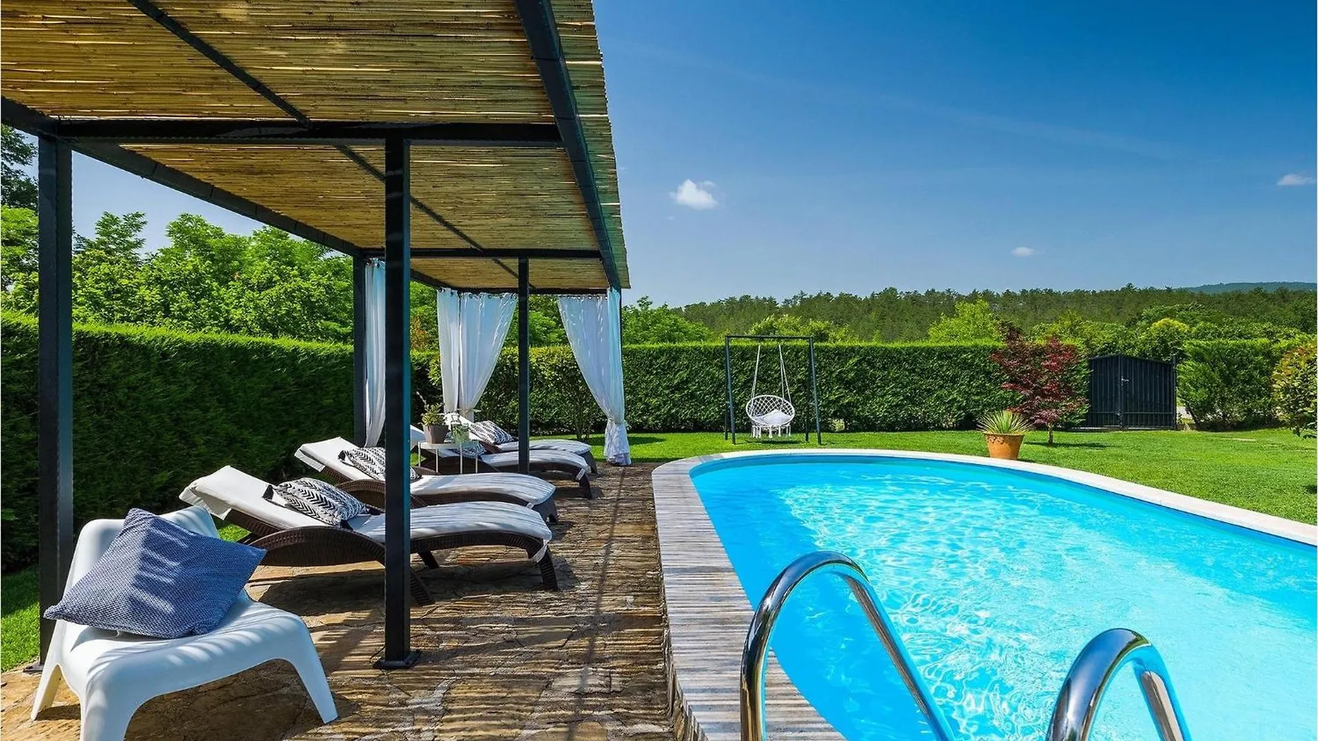 Villa Romano Buzet 0*,  Croatia